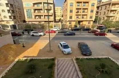 Apartment - 3 Bedrooms - 3 Bathrooms for sale in West Arabella - 5th Settlement Compounds - The 5th Settlement - New Cairo City - Cairo