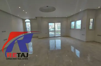 Apartment - 4 Bedrooms - 2 Bathrooms for rent in Area A - Ganoob El Acadimia - New Cairo City - Cairo
