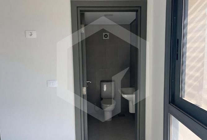 67737252 - صورة العقار 2