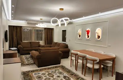 شقة - 3 غرف نوم - 2 حمامات للايجار في B10 - مدينتي - القاهرة