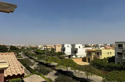 Townhouse - 3 Bedrooms - 4 Bathrooms for sale in Hyde Park - New Cairo City - Cairo