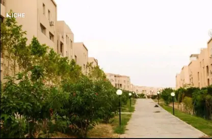 Apartment - 2 Bedrooms - 2 Bathrooms for sale in Karma Residence - 16th District - Sheikh Zayed City - Giza