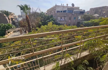 Apartment - 2 Bedrooms - 2 Bathrooms for sale in Sarayat Al Maadi - Hay El Maadi - Cairo