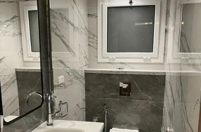 Apartment - 2 Bedrooms - 2 Bathrooms for rent in Hyde Park Central - The 6th Settlement - New Cairo City - Cairo