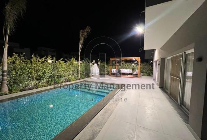 8721810 - Property Image 3