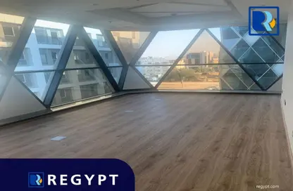 Office Space - 3 Bedrooms - 2 Bathrooms for sale in V90 - North Teseen St. - The 5th Settlement - New Cairo City - Cairo