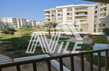Apartment - 3 Bedrooms - 3 Bathrooms for sale in Hyde Park - New Cairo City - Cairo