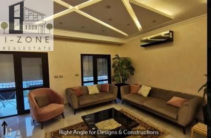 Apartment - 3 Bedrooms - 3 Bathrooms for sale in Eastown - 5th Settlement Compounds - The 5th Settlement - New Cairo City - Cairo