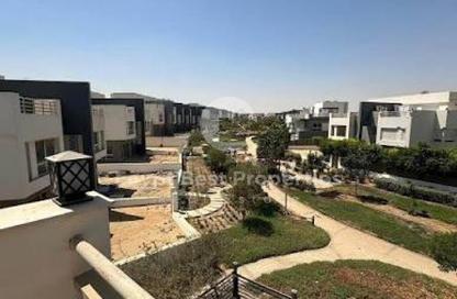 Townhouse - 4 Bedrooms - 5 Bathrooms for sale in Cluster 4 - Hyde Park - New Cairo City - Cairo
