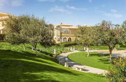 Townhouse - 4 Bedrooms - 5 Bathrooms for sale in Cluster 4 - Hyde Park - New Cairo City - Cairo