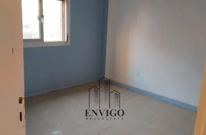 شقة - 3 غرف نوم - 2 حمامات للبيع في شارع النزهه - ارض الجولف - مصر الجديدة - القاهرة شقة - 3 غرف نوم - 2 حمامات للبيع في شارع النزهه - ارض الجولف - مصر الجديدة - القاهرة