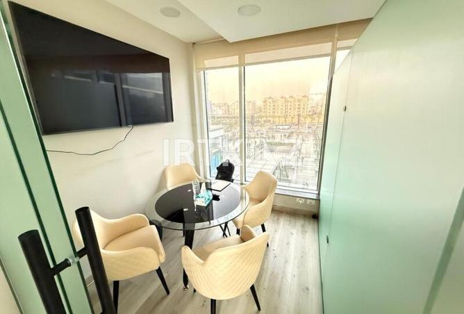 98835131 - Property Image 3
