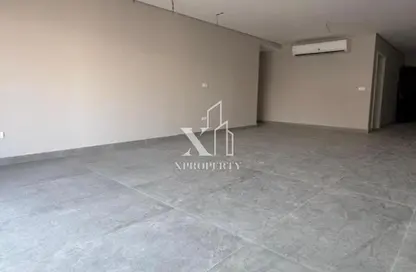 شقة - 3 غرف نوم - 3 حمامات للبيع في فيلدج ويست - كمبوندات الشيخ زايد - الشيخ زايد - الجيزة