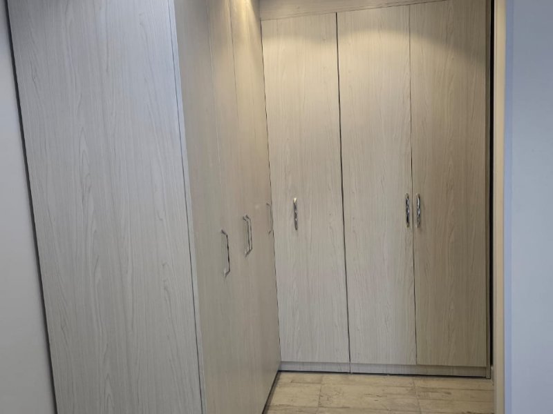 3BR Duplex | Ready to Move In | Hyde Park Rent thumbnail