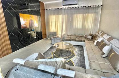 Chalet - 2 Bedrooms - 3 Bathrooms for sale in Palmera Beach - Al Ain Al Sokhna - Suez