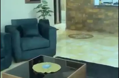 شقة - 3 غرف نوم - 2 حمامات للايجار في اثر النبي - حي مصر القديمة - القاهرة