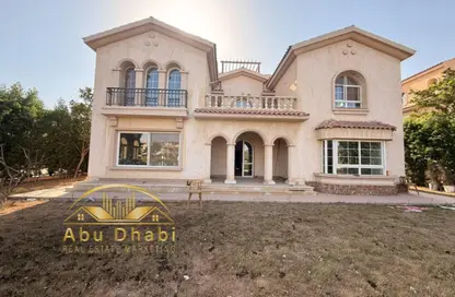 Villa - 5 Bedrooms - 4 Bathrooms for sale in Privado - Madinaty - Cairo Villa - 5 Bedrooms - 4 Bathrooms for sale in Privado - Madinaty - Cairo