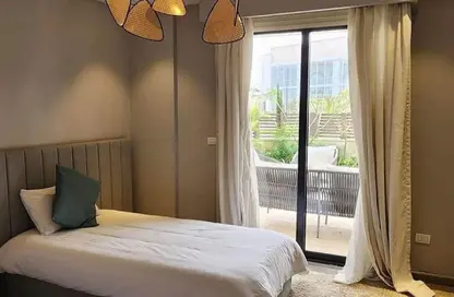 Apartment - 3 Bedrooms - 3 Bathrooms for sale in Village West - Sheikh Zayed Compounds - Sheikh Zayed City - Giza