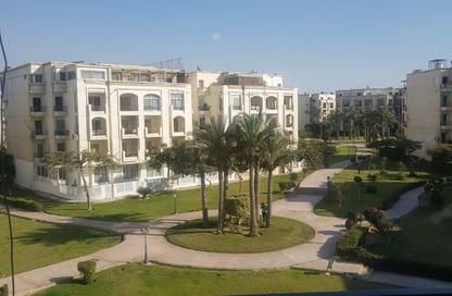 Apartment - 3 - 2 for sale in Hadayek Al Mohandessin - 4th District - Sheikh Zayed City - Giza