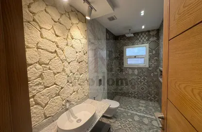 Villa - 5 Bedrooms - 5 Bathrooms for rent in Wesal City - El Shorouk Compounds - Shorouk City - Cairo