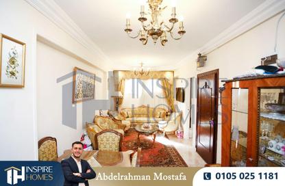 Apartment - 2 Bedrooms - 1 Bathroom for sale in Al Nasr St. - Smouha - Hay Sharq - Alexandria