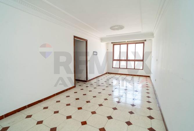 103189510 - Property Image 2