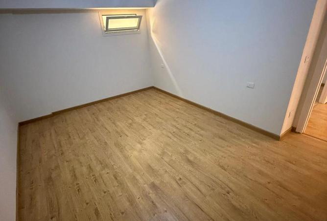 52193906 - صورة العقار 2