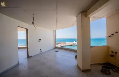 شقة - 2 غرف نوم - 2 حمامات للبيع في ستوريا ديل ماري - منتجعات الغردقة - الغردقة - محافظة البحر الاحمر