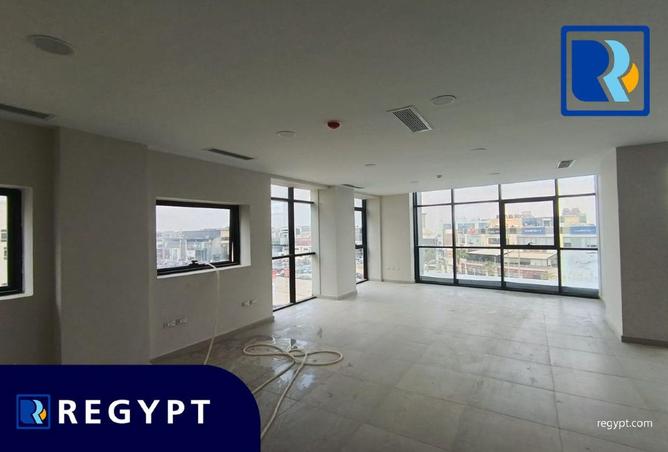 56250173 - صورة العقار 3