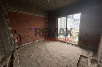 Apartment - 3 Bedrooms - 3 Bathrooms for sale in Mountain View iCity October - 6 October Compounds - 6 October City - Giza