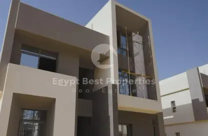 Villa - 4 Bedrooms - 4 Bathrooms for sale in Palm Hills New Cairo - 5th Settlement Compounds - The 5th Settlement - New Cairo City - Cairo