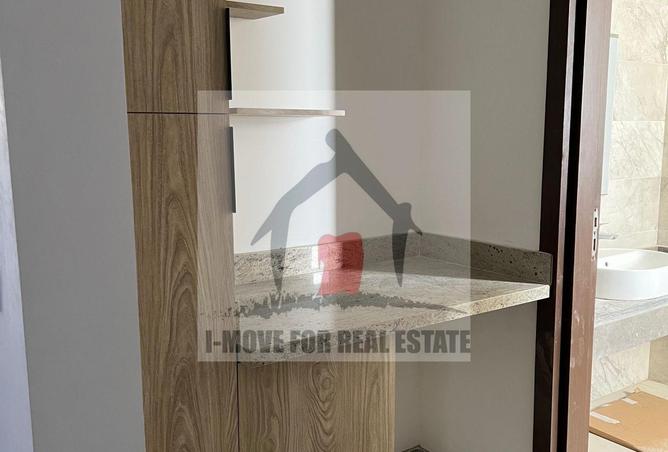 53722923 - صورة العقار 3