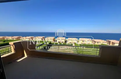 منزل مزدوج - 3 غرف نوم - 3 حمامات للبيع في تلال السخنة - العين السخنة - السويس