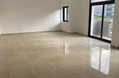 شقة - 3 غرف نوم - 3 حمامات للايجار في مون ريزيدنس - فيفث سكوير - التجمع الخامس - مدينة القاهرة الجديدة - القاهرة