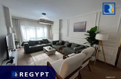 شقة - 4 غرف نوم - 3 حمامات للايجار في شارع محمد انيس - الزمالك - القاهرة