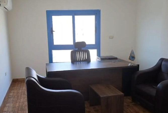 8709918 - Property Image 3