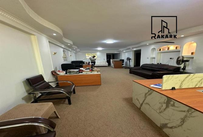 8700123 - Property Main Image