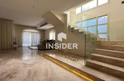 Villa - 5 Bedrooms - 4 Bathrooms for sale in Stone Park - 5th Settlement Compounds - The 5th Settlement - New Cairo City - Cairo