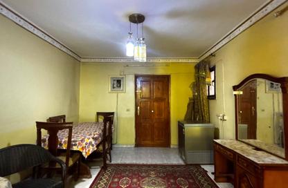 Apartment - 2 Bedrooms - 1 Bathroom for rent in Tabarak - Zahraa El Maadi - Hay El Maadi - Cairo