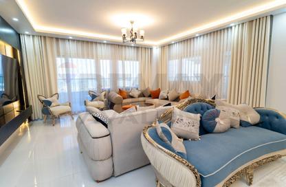 Apartment - 3 Bedrooms - 2 Bathrooms for sale in Saraya - Sidi Beshr - Hay Awal El Montazah - Alexandria