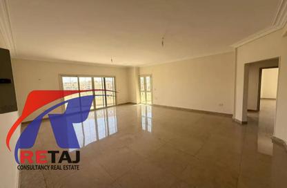 Apartment - 3 Bedrooms - 2 Bathrooms for rent in Area A - Ganoob El Acadimia - New Cairo City - Cairo