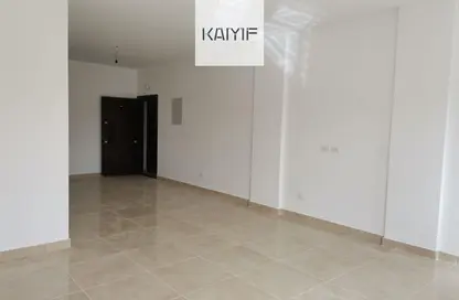 Apartment - 3 Bedrooms - 2 Bathrooms for sale in Fifth Square - The 5th Settlement - New Cairo City - Cairo