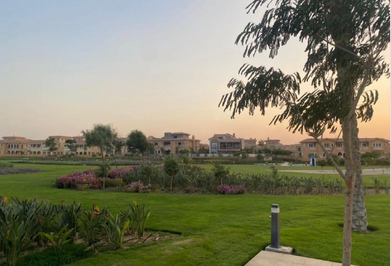 دوبلكس 3 غرف 260 م² للبيع في هايد بارك، Hyde Park