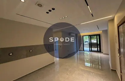 Apartment - 2 Bedrooms - 2 Bathrooms for sale in El Patio Oro - 5th Settlement Compounds - The 5th Settlement - New Cairo City - Cairo