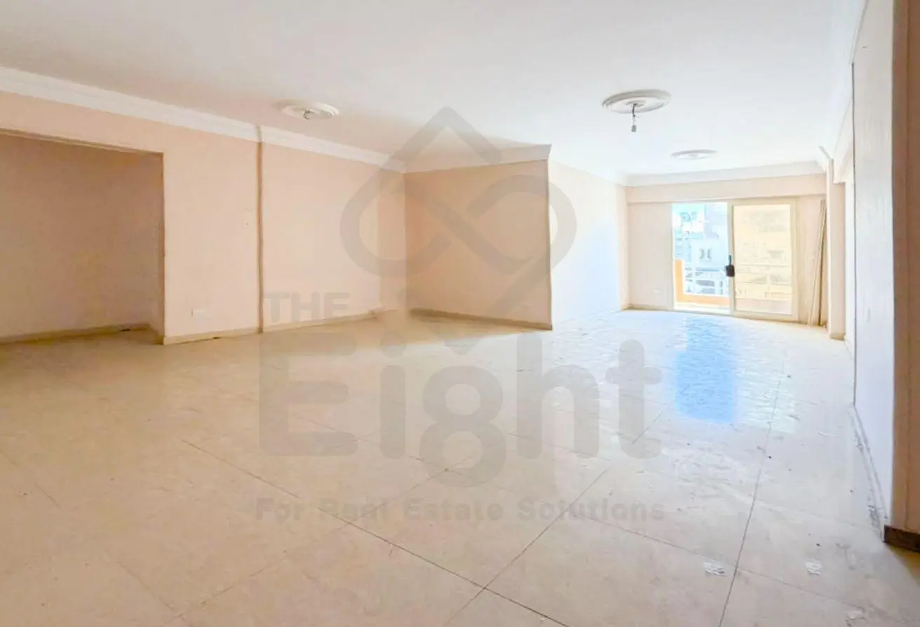 83670970 - Property Main Image