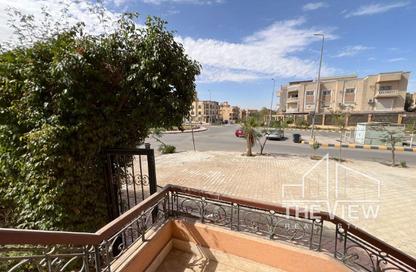 Apartment - 2 Bedrooms - 2 Bathrooms for sale in Al Khamayel city - Sheikh Zayed Compounds - Sheikh Zayed City - Giza