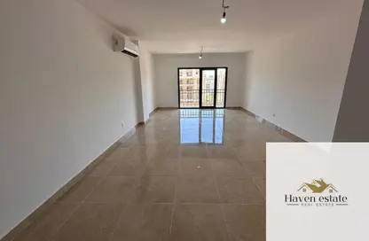 شقة - 3 غرف نوم - 3 حمامات للايجار في مون ريزيدنس - فيفث سكوير - التجمع الخامس - مدينة القاهرة الجديدة - القاهرة