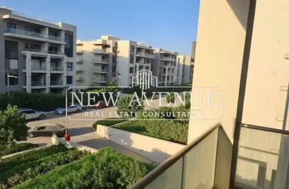 Apartment - 3 Bedrooms - 3 Bathrooms for sale in The Address East - 90 Street - The 5th Settlement - New Cairo City - Cairo
