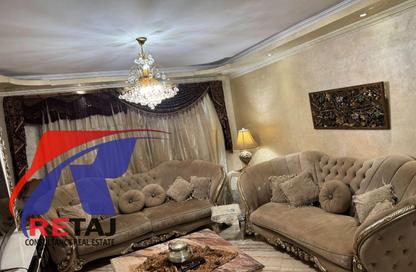 Apartment - 3 Bedrooms - 2 Bathrooms for sale in Ahmed Al Zomor St. - 9th Zone - Nasr City - Cairo