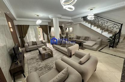 Townhouse - 5 Bedrooms - 5 Bathrooms for rent in Mena Residence - South Investors Area - New Cairo City - Cairo